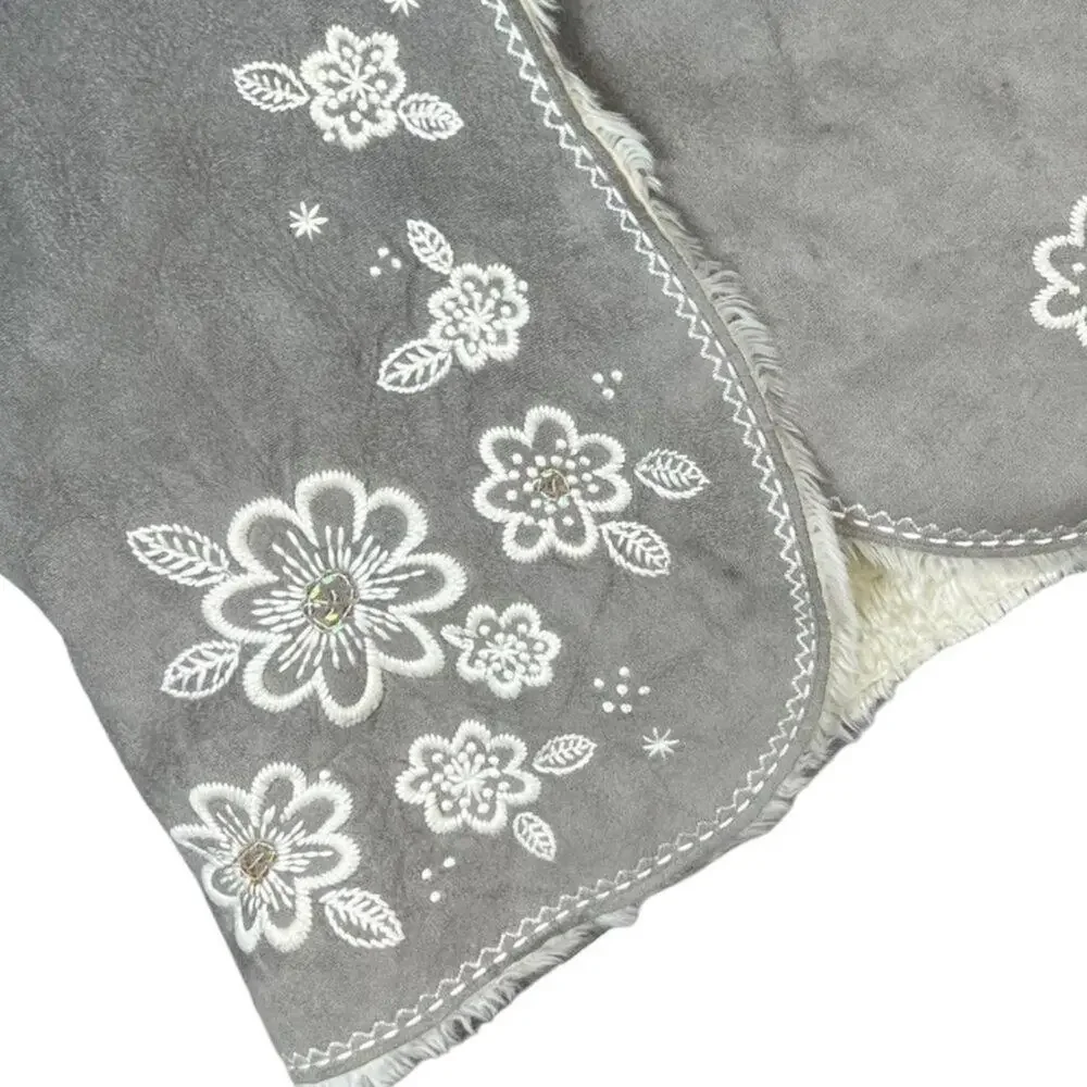 Y2K Monsoon Girls Afghan Penny Lane Embroidered Flower Coat Gray Size 8-10